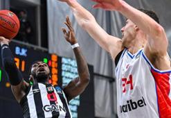 Beşiktaş'tan Panionios'a deplasmanda 40 sayı fark! Öyle pankarta böyle skor...