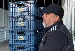 Fenerbahçeli taraftar domates kasalarının üzerine 'N'Golo Kante' yazdırdı