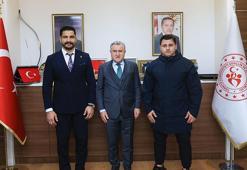 Taha Akgül ve Rıza Kayaalp, Bakan Osman Aşkın Bak'ı ziyaret etti