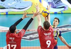 Efeler Ligi'nde derbi vakti: Galatasaray HDI Sigorta - Fenerbahçe Medicana