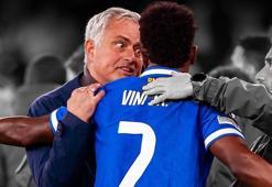 'Mourinho küçük bir adam oluyor' Thuram'dan sert sözler: Benfica-Real Madrid maçına gölge düşüren olay