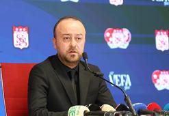 Sivasspor'un Başkanı Burak Özçoban: Manaj, Sivas aşığı bir arkadaşımız