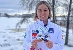 Bengisu Avcı, Kış Yüzme Dünya Şampiyonası'nda dünya rekoru kırdı