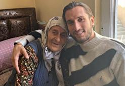 Yusuf Yazıcı babaannesini kaybetti