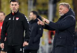 Samsunspor Teknik Direktörü Thorsten Fink'ten Fenerbahçe maçı sonrası açıklama: Çok daha iyisini yapabilirdik