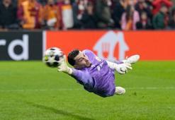 Uğurcan Çakır, Fernando Muslera'yı aratmıyor