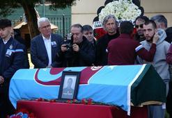 Orhan Kaynak son yolculuğuna uğurlandı | Fatih Tekke: Hepimizin başı sağ olsun