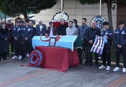 Trabzonspor'da Orhan Kaynak için tören düzenlendi