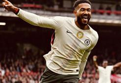 Reece James imzayı attı