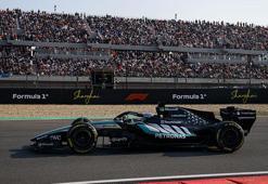 Kimi Antonelli pole pozisyonunu kaptı! Tarihi rekor...