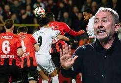 İlhan Mansız'dan Beşiktaş'a oyun eleştirisi: Umut vaat etmiyor