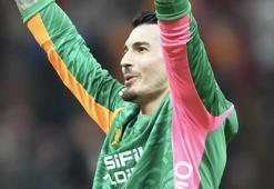 Uğurcan Çakır duvar ördü