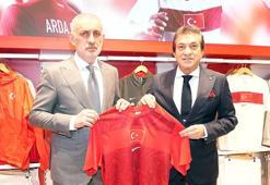 TFF Başkanı İbrahim Hacıosmanoğlu: Allah'ın izniyle Dünya Kupası'na gideceğiz