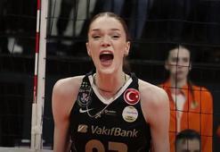 VakıfBank deplasmanda set vermeden kazandı