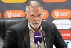 Samsunspor Teknik Direktörü Thorsten Fink'ten Konyaspor maçı sonrası garip açıklama: İlk 5 hedefi gerçekçi değil