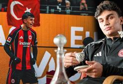 Can Uzun Frankfurt'a veda ediyor! Riera'nın sözleri bardağı taşırdı