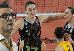 (ÖZET) VakıfBank Fenerbahçe'yi devirdi! Seride öne geçti | Fenerbahçe Medicana - VakıfBank maç sonucu: 0-3