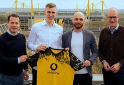 Nico Schlotterbeck'te mutlu son! İmzayı attı