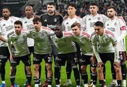 Beşiktaş'ın yıldızına Antalyaspor maçında şok protesto!