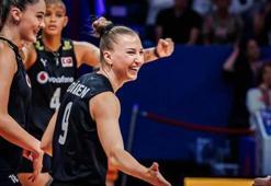 Milli voleybolcu Meliha Diken tarihe geçti!