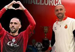 La Liga'da Mallorca tarihine geçen Vedat Muriqi kramponlarını ölümsüzleştirdi