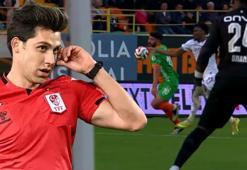 Süper Lig'de 29. haftanın VAR kayıtları açıklandı... 'Savunma lehine faul vermiştim ama...'