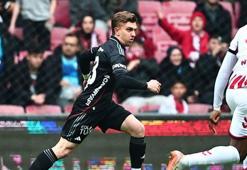 Beşiktaş'ın yıldız oyuncusu Rıdvan Yılmaz: 'Daha iyi olmamız lazım'