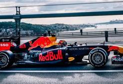 Ve Formula 1 yeniden Türkiye'de! Gösteri sürüşü gerçekleştirdi
