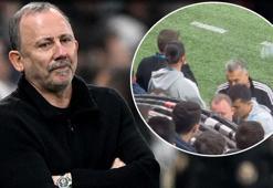 Beşiktaş tribünlerinden olay hareket! Sergen Yalçın'a su şişesi fırlatıldı