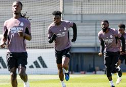 Real Madrid'de yumruklaşma! İki yıldız antrenmanda birbirine girdi