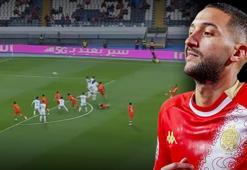 Hakim Ziyech öyle bir gol attı ki...! Frikikten kaleciyi avladı...
