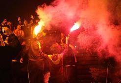 Galatasaraylı taraftarlar 26. şampiyonluğu yurdun dört bir yanında coşkuyla kutladı