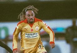 Galatasaray'da Sacha Boey'un kaderi, Okan Buruk'un ellerinde! Haber bekliyor