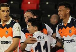 (ÖZET) Başakşehir deplasmanda Gaziantep FK'yi devirdi! Sezonu galibiyetle tamamladı | Gaziantep FK - Başakşehir maç sonucu: 1-2