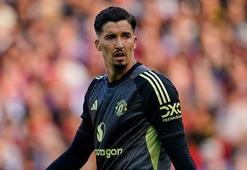 Altay Bayındır: M.United'da forma giyen ilk Türk futbolcu olmak gurur verici