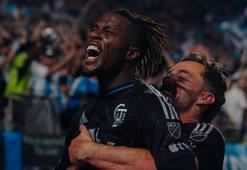 Wilfried Zaha'dan veda mesajı: Bana katlandığınız için teşekkür ederim