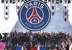 PSG, UEFA Şampiyonlar Ligi zaferini taraftarlarıyla coşkuyla kutladı