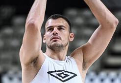 Beşiktaş'ta Ante Zizic ameliyat edilecek