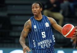 Anadolu Efes, Saben Lee ile yollarını ayırdı