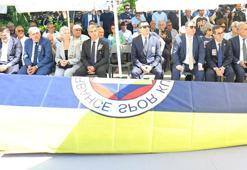 Fenerbahçe'nin acı günü: Köksal Özbek son yolculuğuna uğurlandı