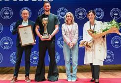 Milli basketbolcu Alperen Şengün’e ‘Türkiye’ye Değer Katanlar Ödülü’