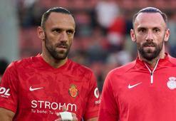 İstanbul'a geliyor! Fenerbahçe Vedat Muriqi'de mutlu sona geldi