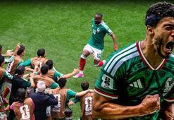 Azteca'da fiesta! Meksika Dünya Kupası'na 3 puanla başladı... Meksika - Güney Afrika maç sonucu 2-0