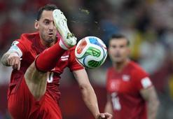Hakan Çalhanoğlu'ndan mağlubiyet sözleri: Bazen tokat yemek iyi gelir