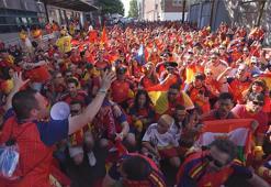 İspanyol taraftarlardan Yeşil Burun Adaları maçına yoğun ilgi