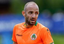 Efecan Karaca, Alanyaspor'a veda etti