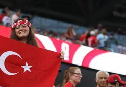 Türkiye - ABD maçını stadyumda 70 bin 492 taraftar takip etti