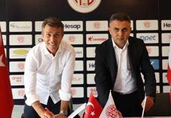 Bülent Korkmaz, Antalyaspor'un yeni teknik direktörü oldu