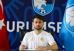 Erzurumspor FK Murat Cem Akpınar ile sözleşme yeniledi