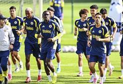 Fenerbahçe, yeni sezon hazırlıklarını sürdürdü